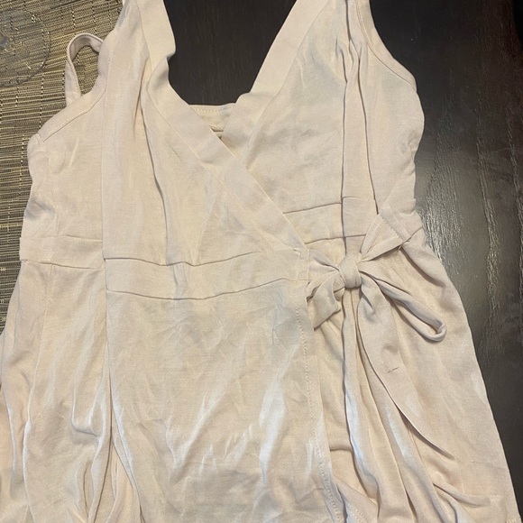 American Eagle Outfitters Tops - American Eagle Wrap Swing Top